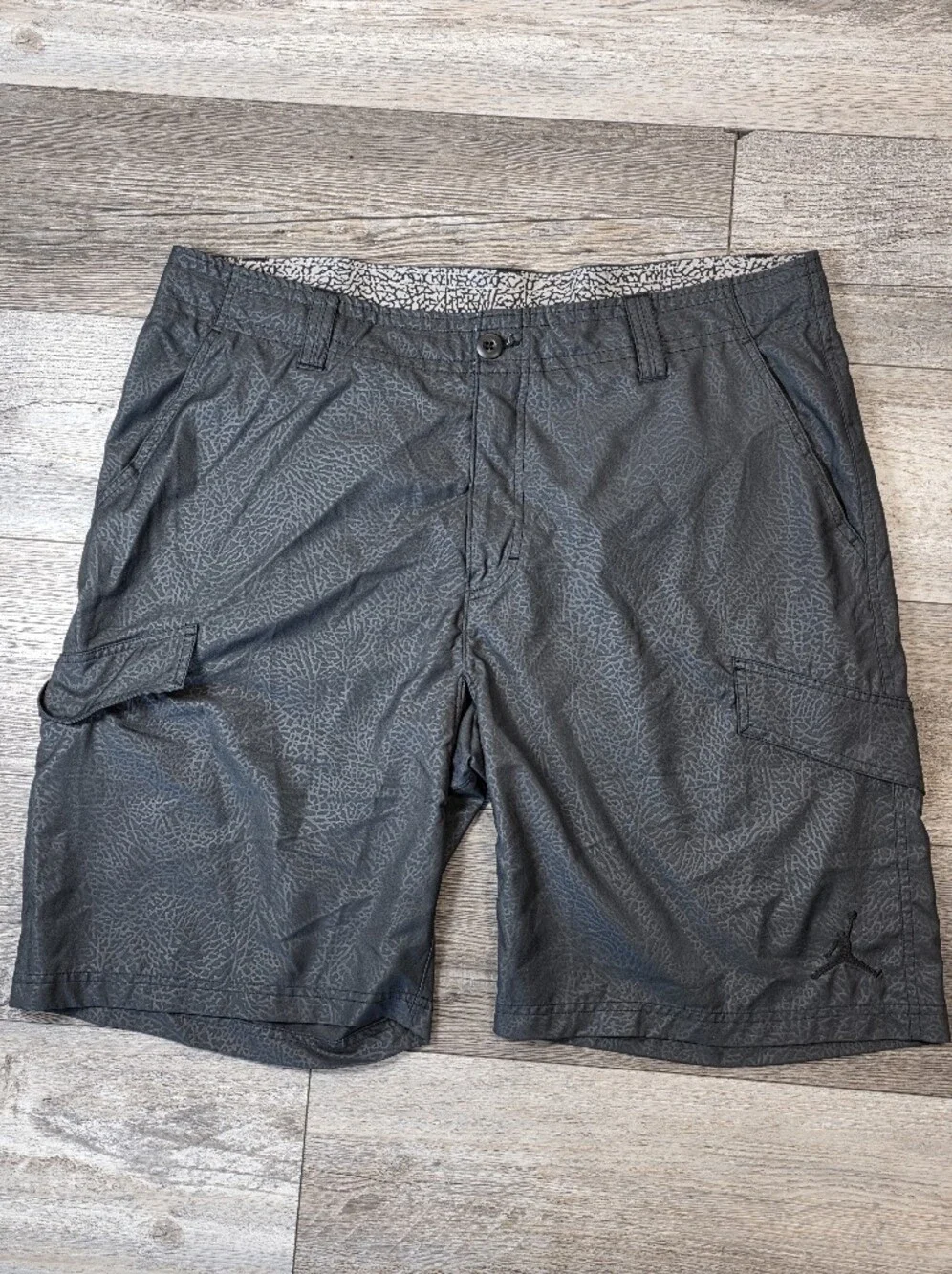 Jordan Men's Walk It Out Elephant AO Print Embroidered Cargo Shorts Sz 28 2014